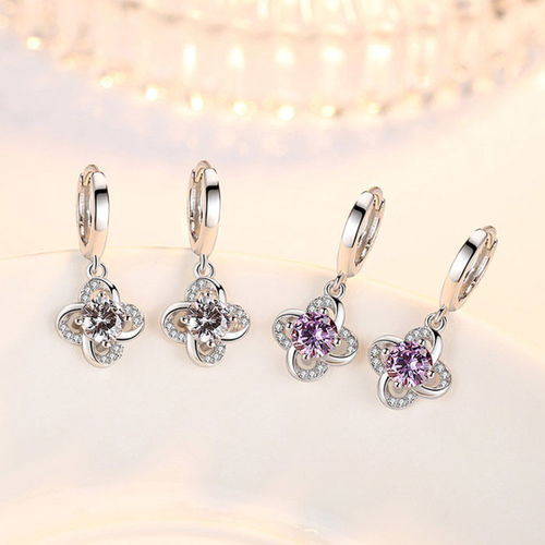 【小众轻奢】气质四叶草耳扣 水晶锆石的优雅低语，从这一刻防过敏守护你的精致